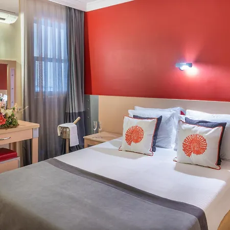 Grand Viking 4*