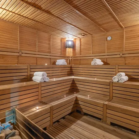 Grand Viking 4*