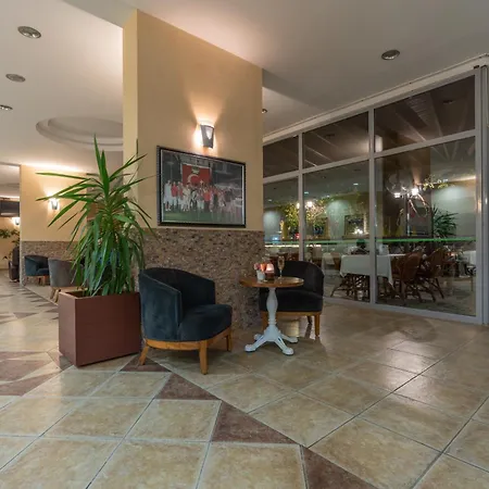 Grand Viking Hotel